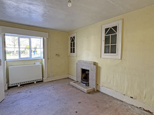 Photo 13- click for photo gallery